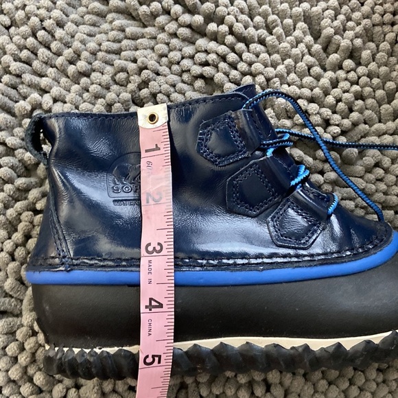 Sorel Out n About Waterproof Duck Boots Snow Winter Spring Rain Navy Blue 7.5 - Picture 9 of 9